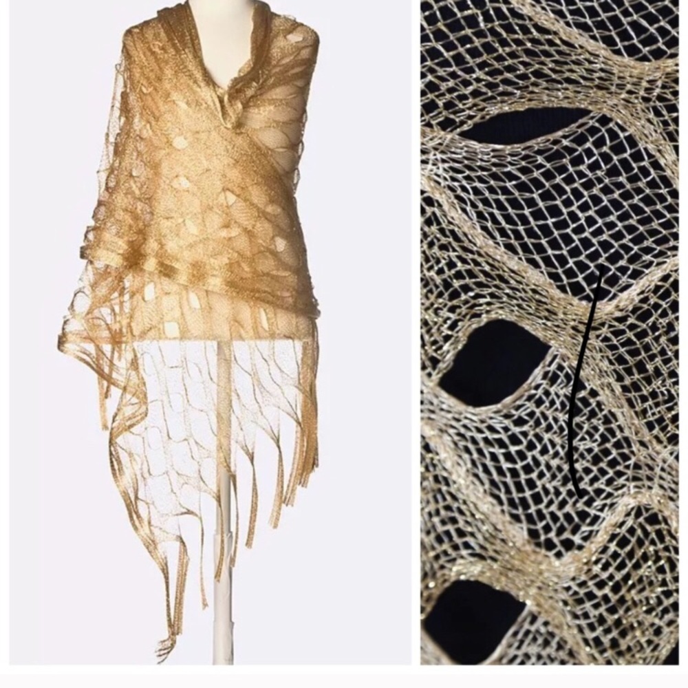 Gold metallic open weave mermaid scarf/shawl NWT